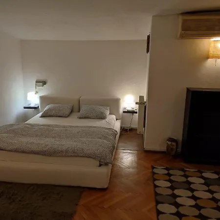 公寓 Dorobanti Loft