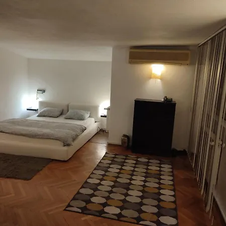 Apartment Dorobanti Loft Bucharest